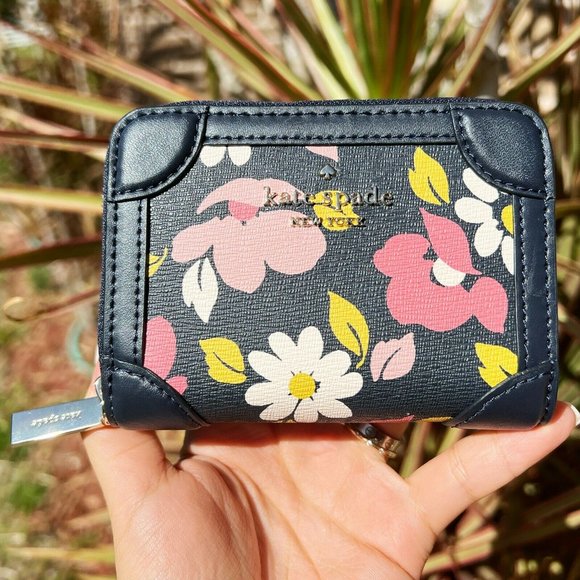 kate spade Handbags - Kate Spade Floral Printed Small Zip Card Case Wallet